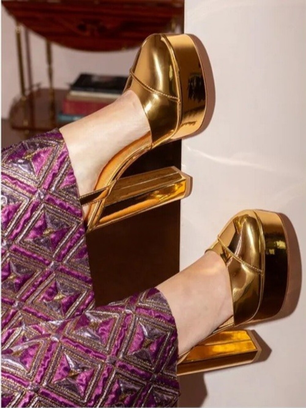 Antonio Melani The Nat Note Pumps 6 Golden Mirror Leather Pia Platform New $180